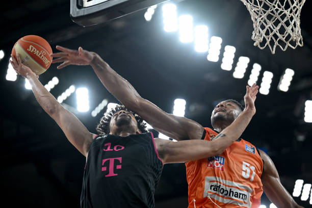 而温布利则 而温布利则