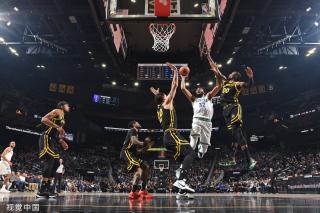 半场的反击 半场的反击