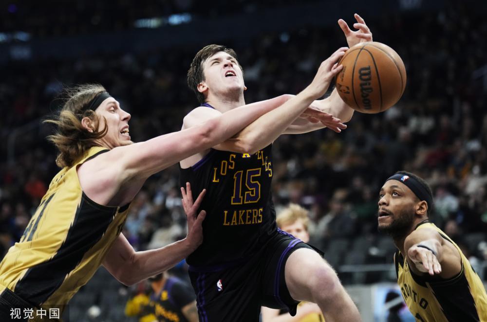 而科比在单 而科比在单