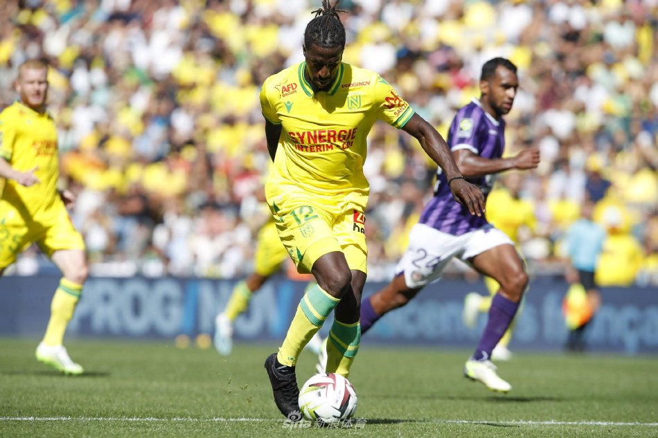 战术施压 战术施压